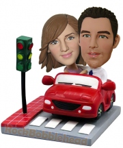 Couple In Car At Stoplight Bobblehead